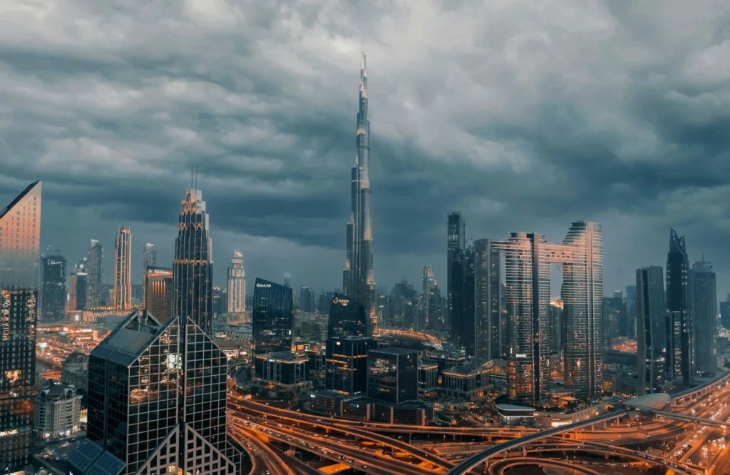 Off-Plan vs Ready Property in Dubai — What Should You Choose?